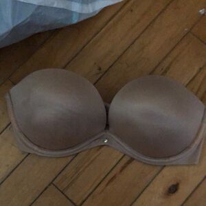 - Victoria Secret very Sexy push up padded Bra 32D strapless